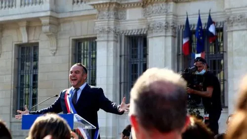 François-Xavier Demaison, "maire de Troyes" 